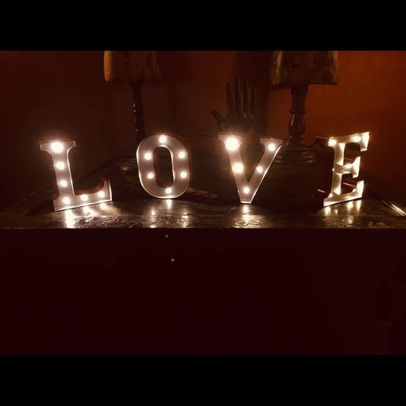 Meet your Posher, Guinevere - Picture 6 of 6